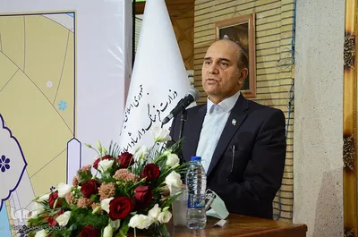 آیین گلباران و شعرخوانی در مزار شهریار ملک سخن‎‎