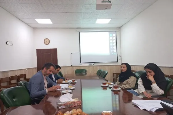 برپایی نشست کرسی‌های ترویجی، عرضه و نقد ایده علمی در دانشگاه مازندران