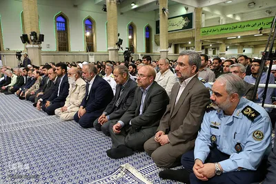 دیدار مسئولان نظام و سفرای کشورهای اسلامی با رهبر انقلاب