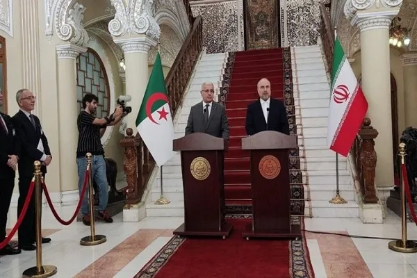 رئيس البرلمان الايراني يدعو إلى موقف حاسم للدول الإسلامية ضد الاساءة للقرآن