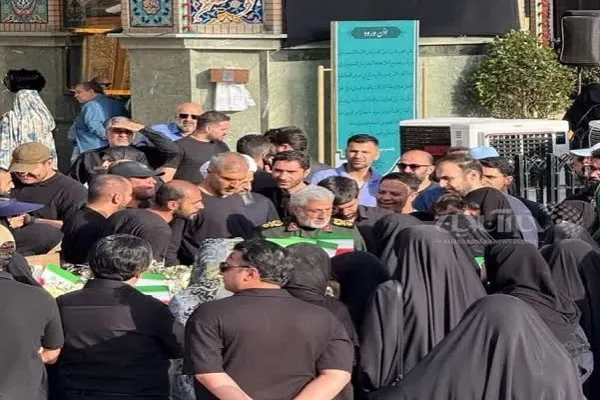خاکسپاری ۱۴۶ شهید حملات صهیونیست‌ها در جوار بقاع متبرکه