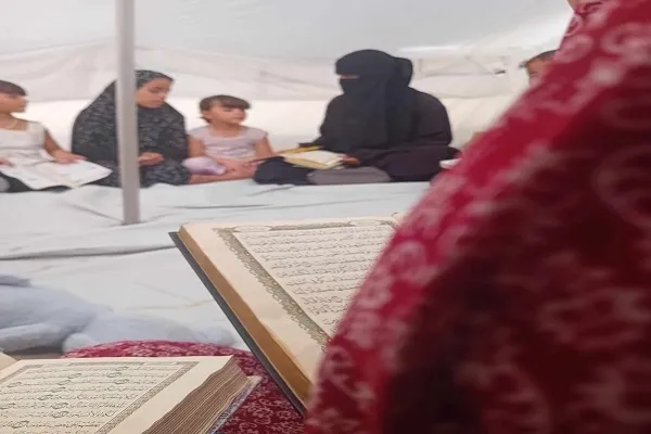 Gazze yıkıntıları arasında bir ailenin benzersiz Kur’ani yolculuğu