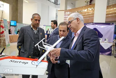 افتتاح نمایشگاه و دستاوردهای پایگاه استنادی و پایش علم و فناوری (isc) جهان اسلام در شیراز‎‎