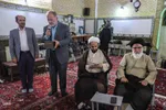 دیدارعوامل اجرایی سی و هشتمین جشنواره ملی قرآن با پدر شهید آیت‌الله آل‌هاشم‎