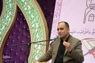 دهمین یادواره دختر نخبه قرآنی در همایش بزرگ حافظان نور
