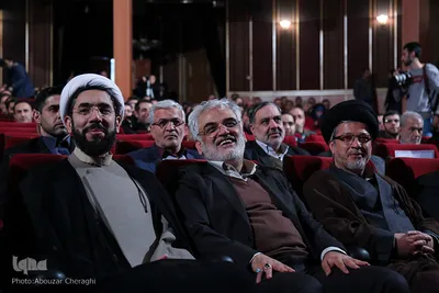 از راست حجت‌الاسلام سعیدرضا عاملی، دبیر جدید شورای عالی انقلاب فرهنگی، محمدمهدی طهرانچی، رییس دانشگاه آزاد اسلامی و حجت‌الاسلام مصطفی رستمی، رئیس نهادنمایندگی مقام معظم رهبری دردانشگاه‌ها در مراسم تکریم و معارفه دبیر شورای عالی انقلاب فرهنگی