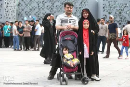 مراسم روز عفاف و حجاب در میدان امام حسین (ع)