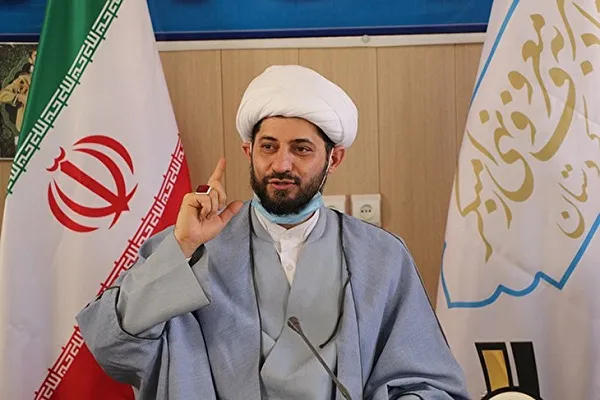 تذکر به مسئولان با تحکم و امر صورت گیرد