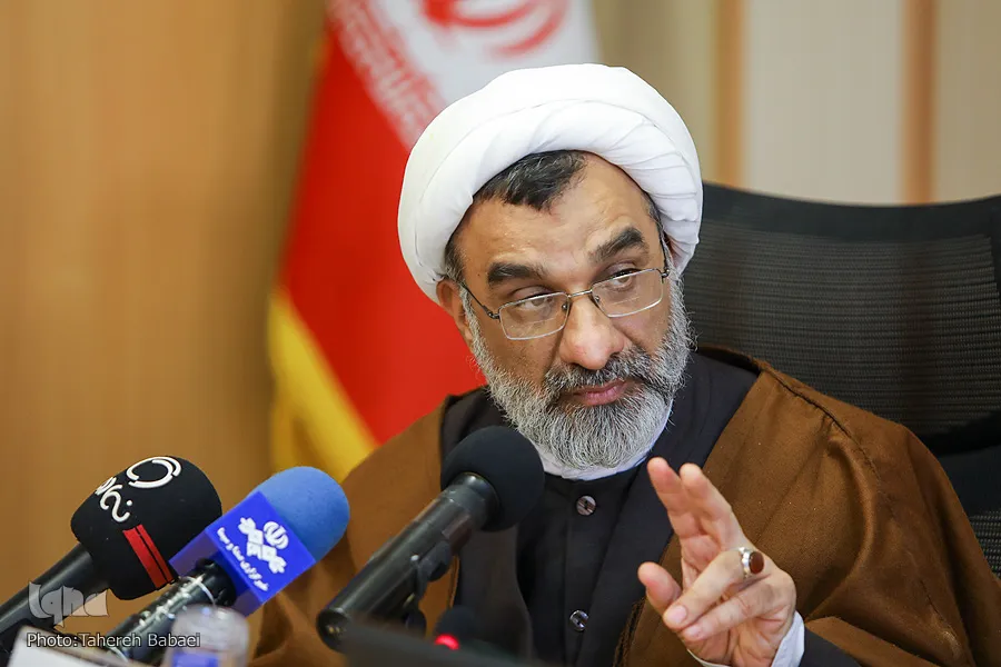 وجوه نوآورانه و منظومه‌ای بیانیه گام دوم/ معرفی سه راهکار برای دستیابی به اهداف انقلاب اسلامی