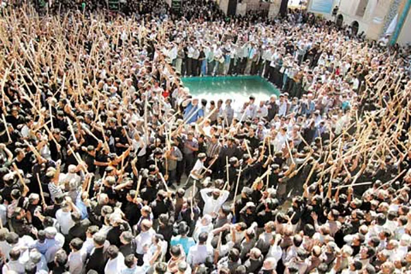 نگاهی به آئین هزارساله مذهبی قالیشویان مشهد اردهال