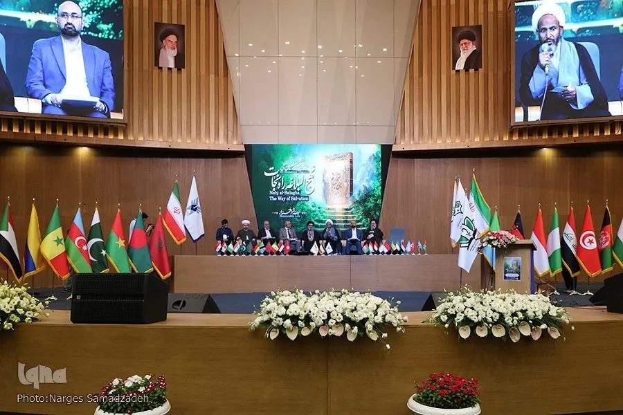 Clérigo destaca la presentación de Nahch al-balaga al mundo