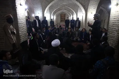 بازدید شرکت کنندگان سومین مراسم ملی بزرگداشت مجاهدان در غربت از آثار تاریخی دامغان