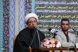 ابوالفضل جویائیان، حجت‌الاسلام محمدصادق حق‌شناس در نخستین گردهمایی ایده‌پردازان و فعالان قرآنی مدارس