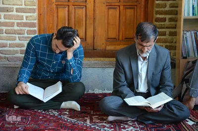 آیین ترتیل خوانی قرآن کریم در امامزاده سید حمزه(ع) تبریز