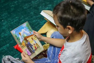 محفل انس با قرآن کریم و رونمایی از نماهنگ حضرت عشق