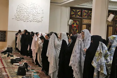 اقامه نماز عید قربان در حرم شاهچراغ(ع)