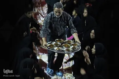 آبگوشت متنجنه غذای نذری در کرمان