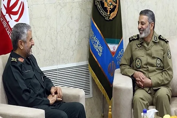 فرمانده کل سپاه با امیر سرلشکر موسوی دیدار کرد