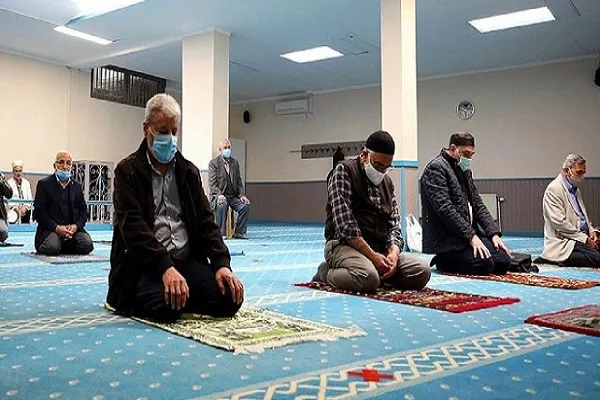 Belçika'da bazı camiler yeniden ibadete açıldı