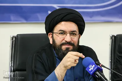 حجت الاسلام والمسلمین ‌حسینی، رئیس مرکز ‌امور ‌قرآنی ‌کشور