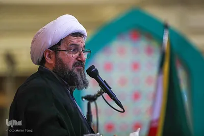 مراسم سوگواری شب شهادت امام صادق(ع) در حرم شاهچراغ