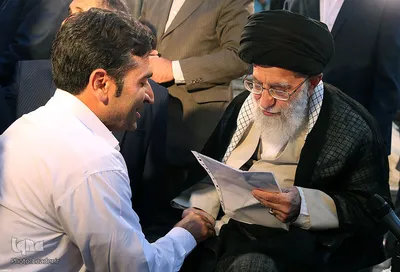 دیدار جمعی از شاعران و اهالی فرهنگ و ادب با رهبر انقلاب