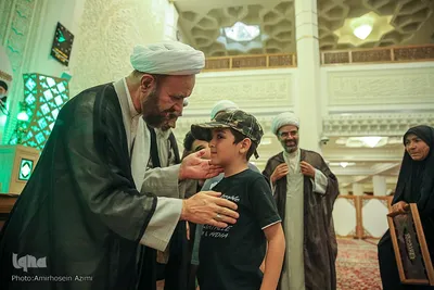 مراسم جشن ولادت امام هادی(ع) در حرم حضرت احمدبن موسی(ع)