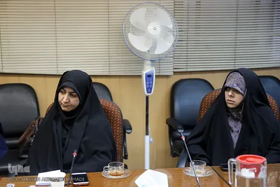 نشست بازخوانی کارکردگرایانه ایثار در نظام اجتماعی بر اساس مبانی نظری اسلام