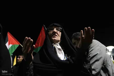 شادی مردم تبریز پس از حمله ایران به اسرائیل‎