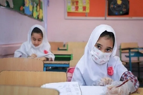 توزیع بیش از یک هزار محتوای علمی کرونا در مدارس کردستان