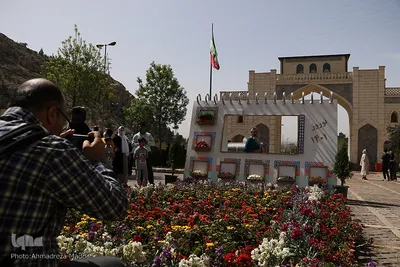 استقبال از مسافران نوروزی در شیراز