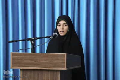 دیدار دانش آموزان با نماینده معزز ولي فقيه در خراسان جنوبی
