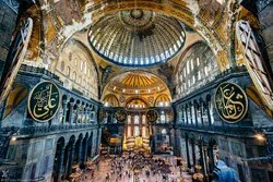 Sainte-Sophie d'Istanbul : une église russe qualifie la conversion d'inacceptable