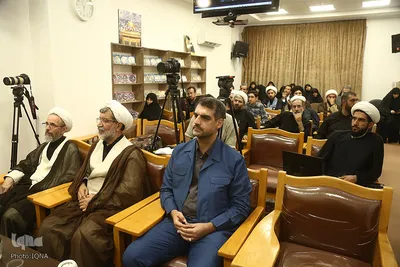 رونمایی کتاب بعثت خون
