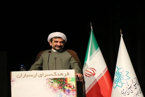 وظیفه کانون‌ها پربار کردن اوقات فراغت است
