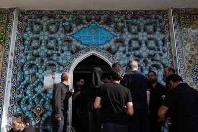 اهدای خون سوگواران اصفهانی در روز عاشورا