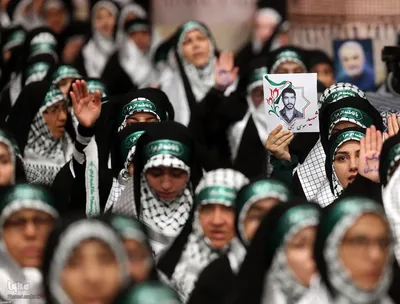 دیدار هزاران نفر از بسیجیان با رهبر انقلاب