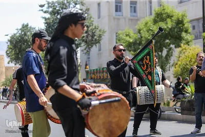 عزاداری ظهر عاشورا در حرم حضرت شاهچراغ(ع)‎