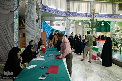 حماسه حضور اصفهانی‌ها در مسجد نورباران