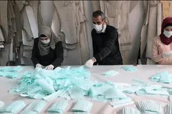 Un cordonnier palestinien a lancé la seule fabrique de masques de Cisjordanie
