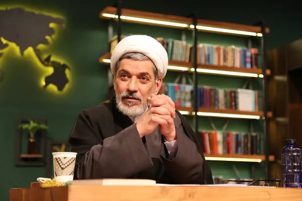 منبرهای یک طرفه؛ عامل دین‌گریزی جوانان / دینداری زحمت دارد