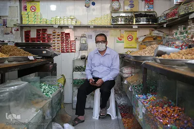 من ماسک می‌زنم