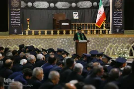 آیین سنتی شمع گردانی در حرم حضرت معصومه(س)