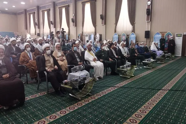 شهدا سرمایه‌های معنوی انقلاب اسلامی هستند