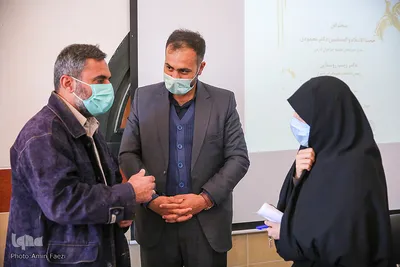 نشست «زن، فرهنگ و هنر اسلامی و خودباوری» در شيراز‎