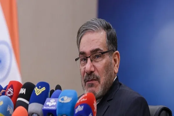 شمخاني په افغانستان کښې د ترهګرۍ د پراختیا په هکله خبرداری ورکړ   