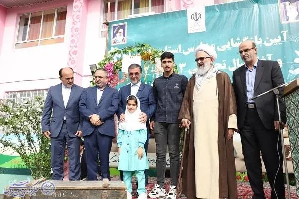 آیین استانی بازگشایی مدارس مازندران در مدرسه ابتدایی شاهد قائمشهر با حضور دختر شهید بلباسی
