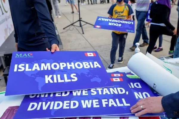 Canada Senate Report Calls For Urgent Action to Stop Growing Islamophobia