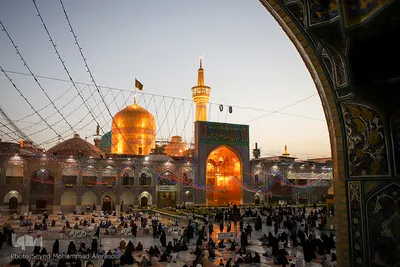 آذین بندی حرم مطهر رضوی در آستانه میلاد