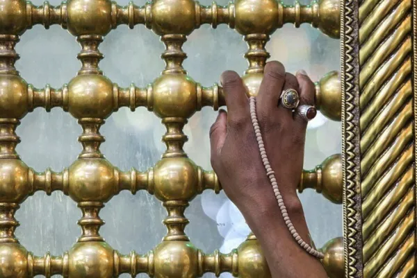 وظیفه هنر متعهد انتقال معرفت معصومین(ع)  است